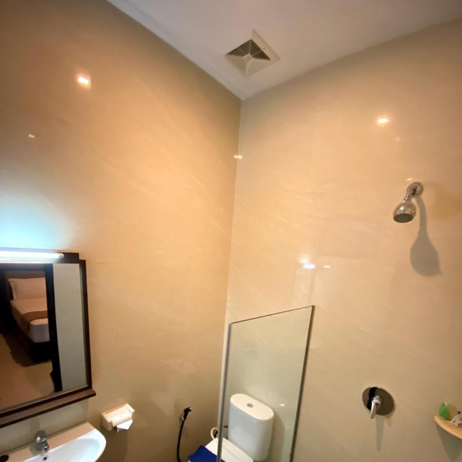 Omah Watu Homestay Джокьякарта Экстерьер фото